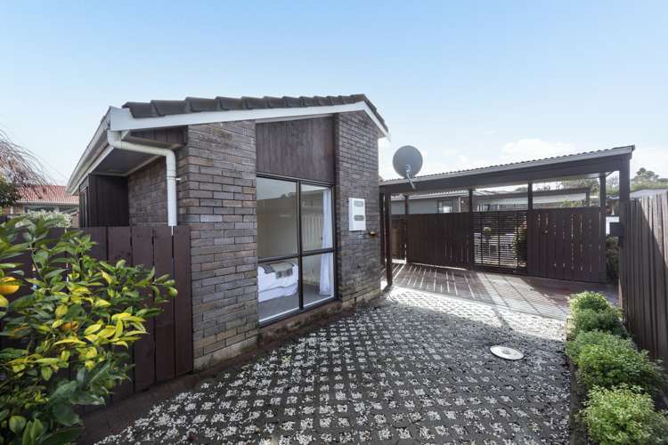 110r Grey Street Onehunga_12