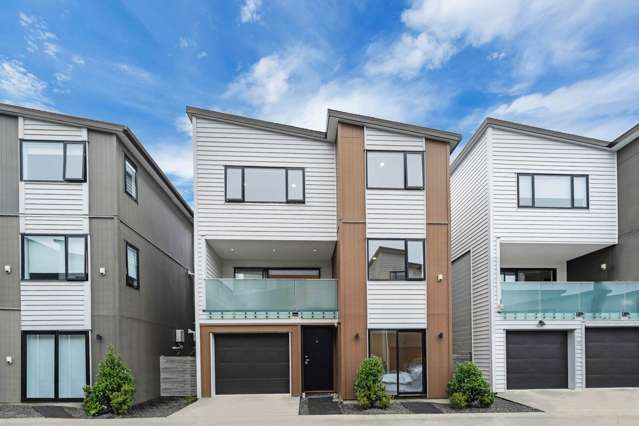 Executive 5-Bedroom, 5-Bathroom Home