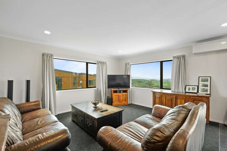 10 Waihinahina Way Mahia_7