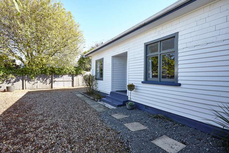 2/29 Wildberry Street Woolston_10