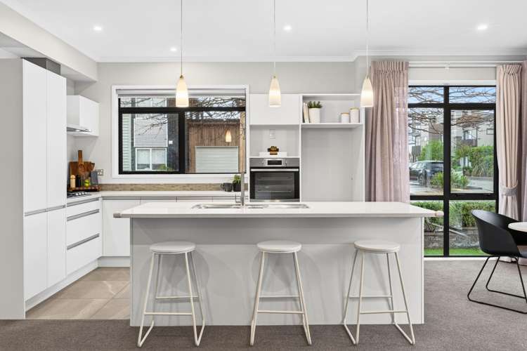 2 Poaka Road Hobsonville_14