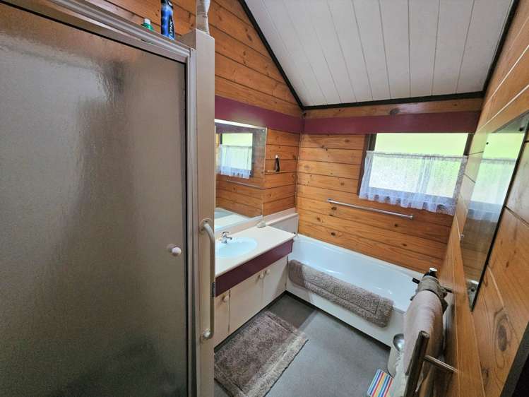 10 Rosella Road Opua_12