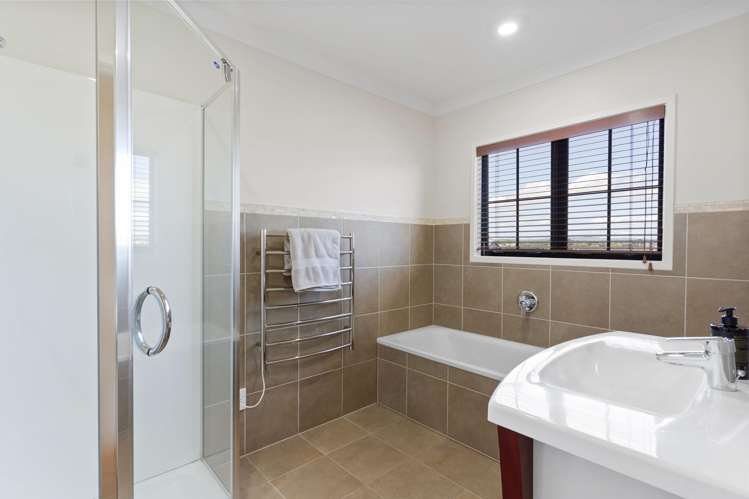 15 Crannich Place Wattle Downs_18