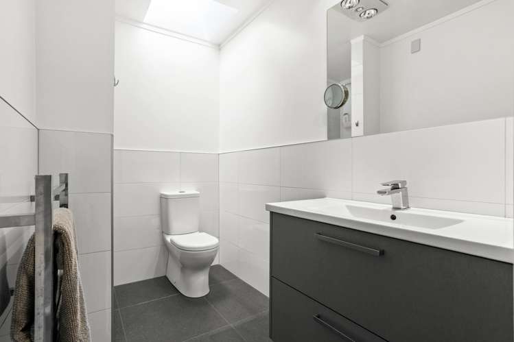 7/14 Campbell Close Whangamata_10