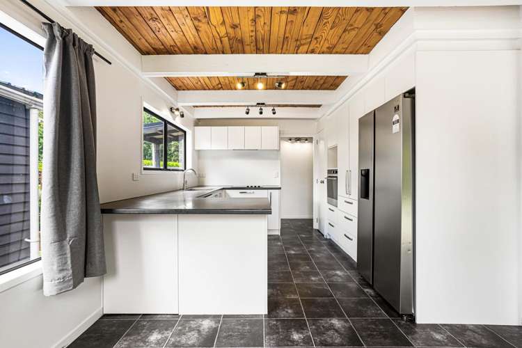 111 Tobie Place Whangamata_4