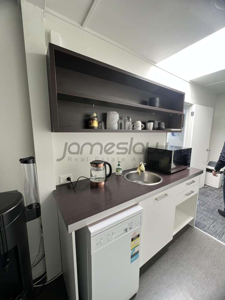 2/21 Graham Street City Centre_5