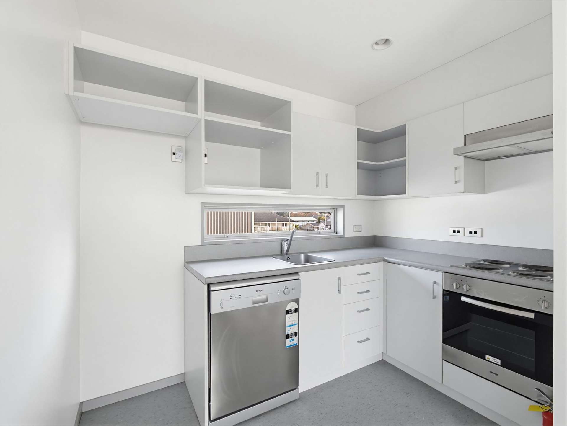 8/443 Cashel Street Linwood_0