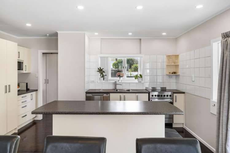 4 Lyndon Place Manurewa_6