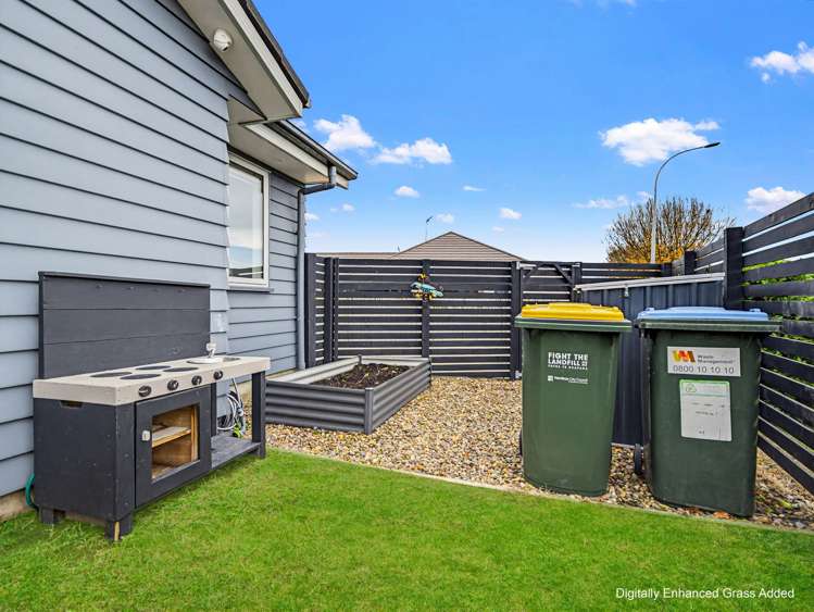 1/39 Saxbys Road Glenview_28