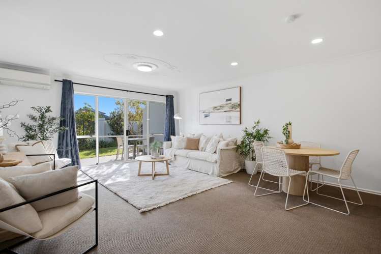 55/111 Santa Monica Drive (Pacific Palms) Papamoa_6