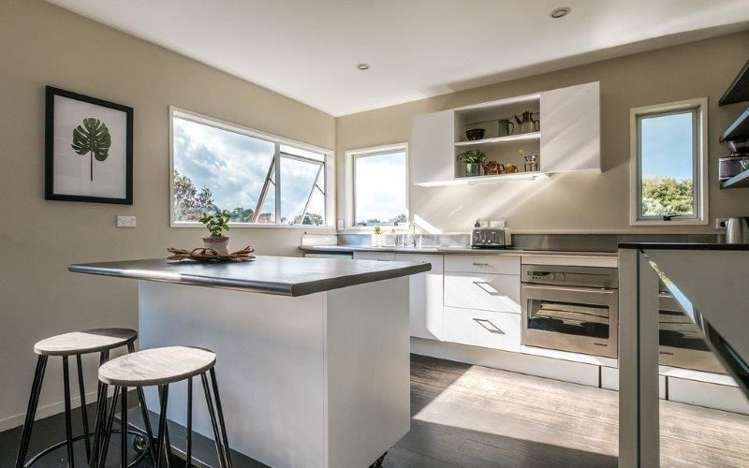 42 Karaka Road Oneroa_2