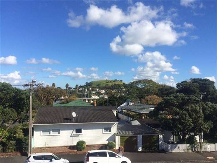 4/103 Vauxhall Road Narrow Neck_1