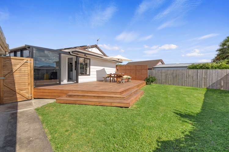 50 Charntay Avenue Clover Park_26