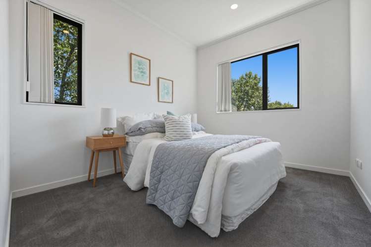 18 Newport Place Forrest Hill_22