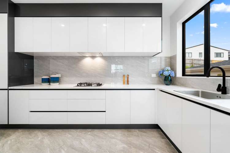 38 Drumnaconagher Road Flat Bush_11