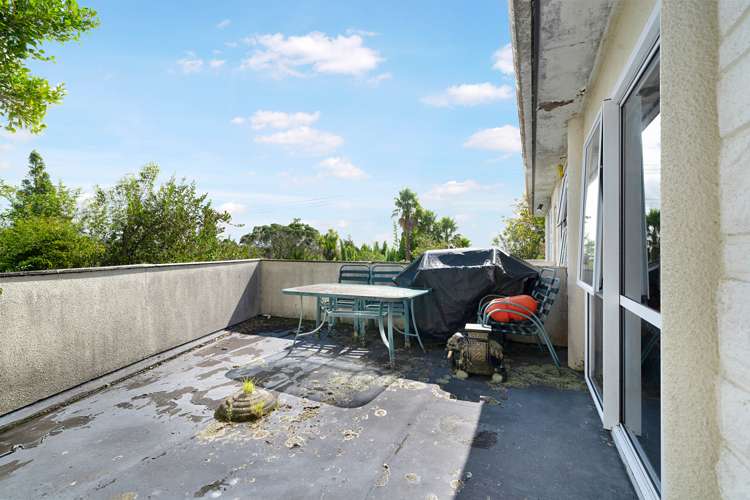 184 Glengarry Road Glen Eden_8