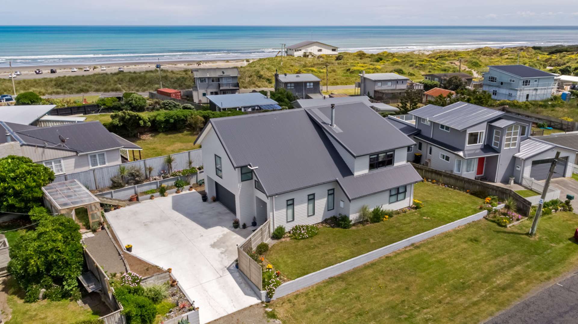 32 Nelson Street Foxton Beach_0