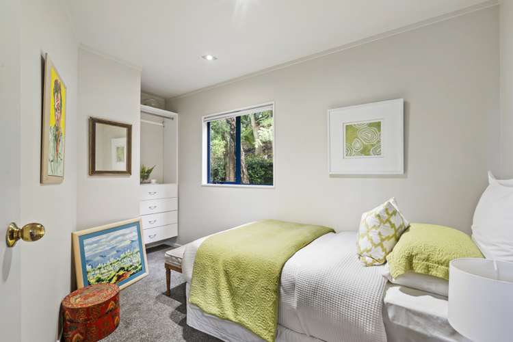 2/3 Beach Road Northcote Point_23