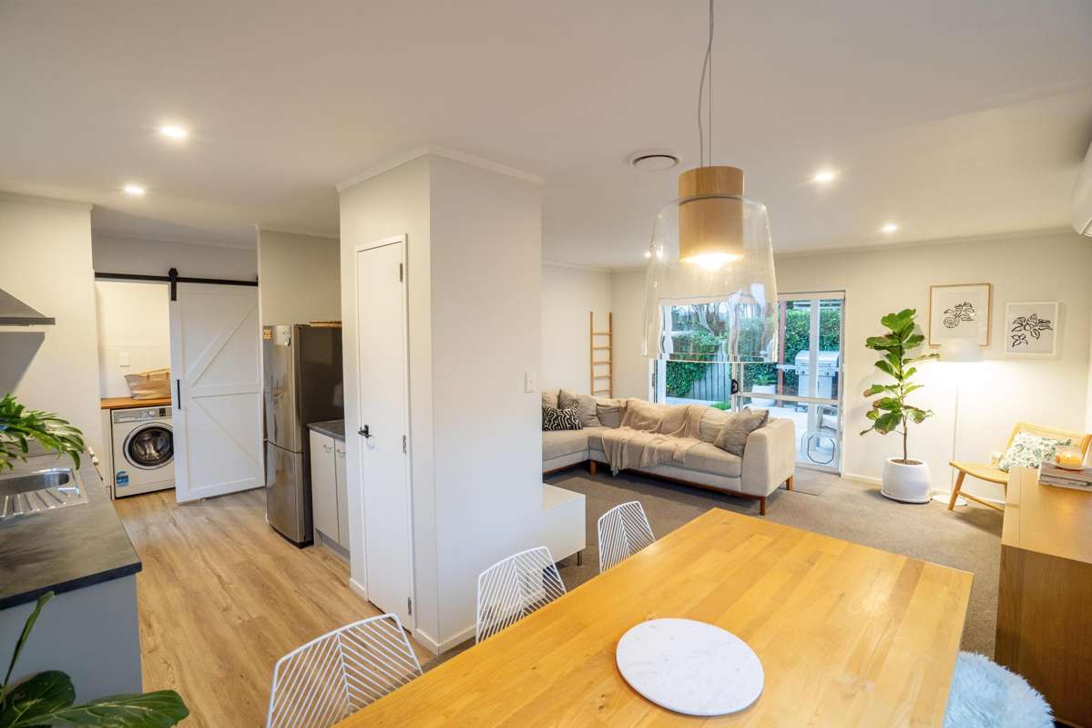 1/61 Kaurilands Road_4