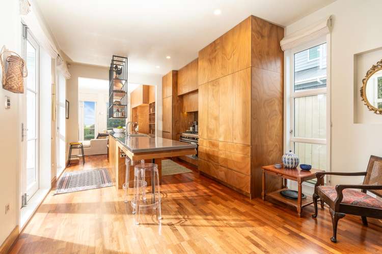 69 Marine Parade Seatoun_6