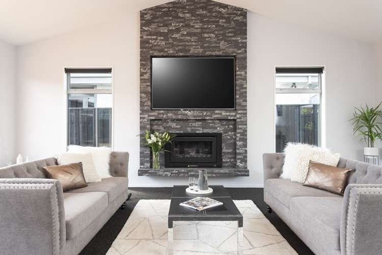 17 Picadilly Avenue Casebrook_2