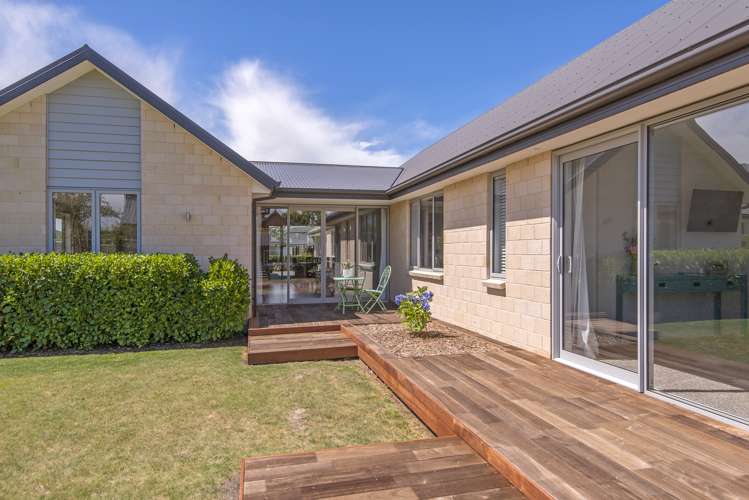 32 Faulks Drive Lincoln_19