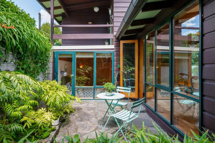 1033 River Road Queenwood_11