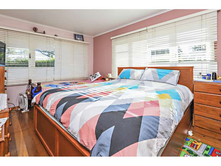 37 Onslow Road Papakura_13