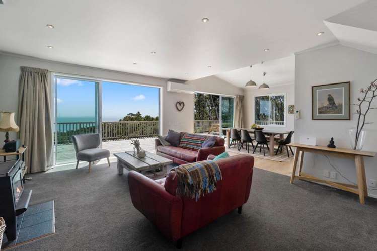 138 Piha Road Piha_4