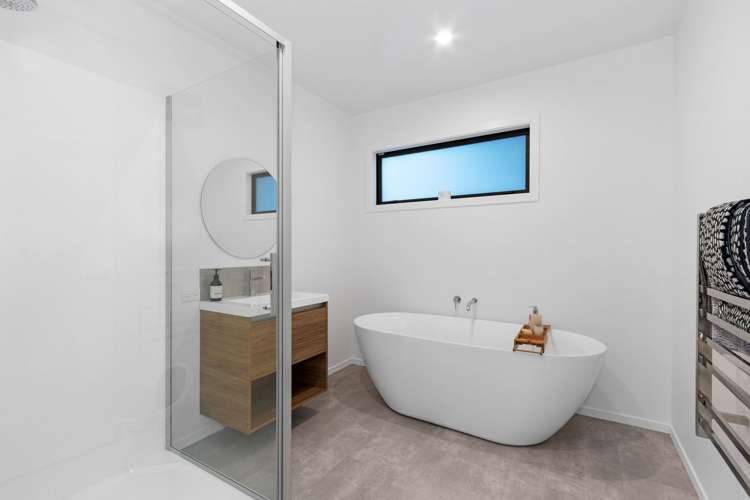 28 Vitalia Crescent Lincoln_12