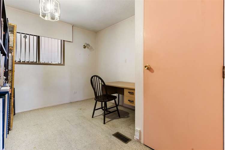 208 Clovelly Road Bucklands Beach_14