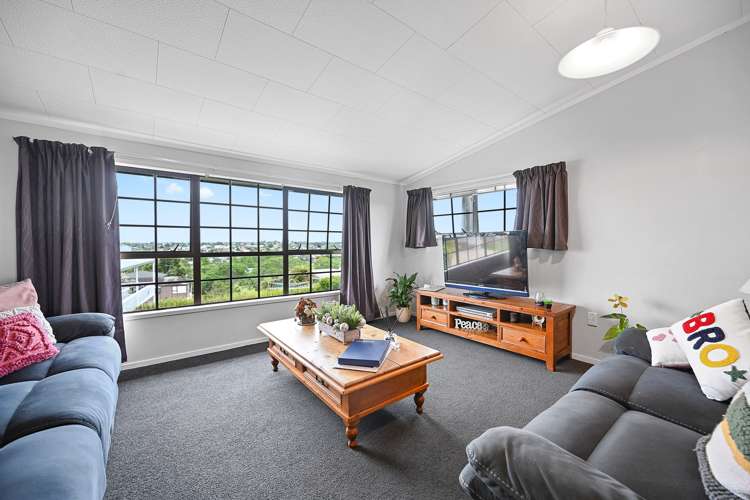 5 Monique Place Dinsdale_12