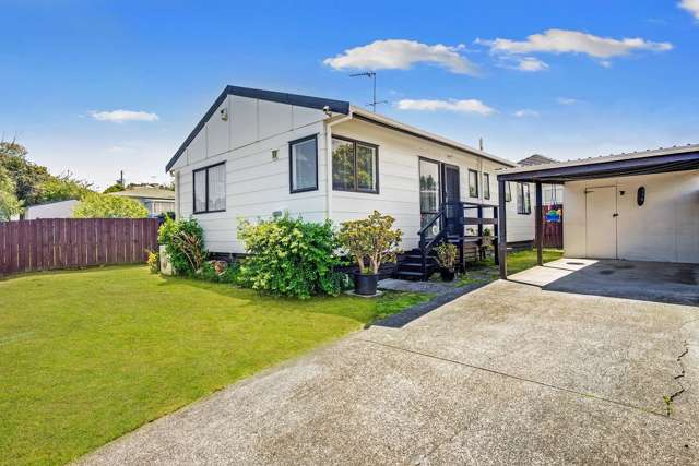 15a Hill Road Papatoetoe_1