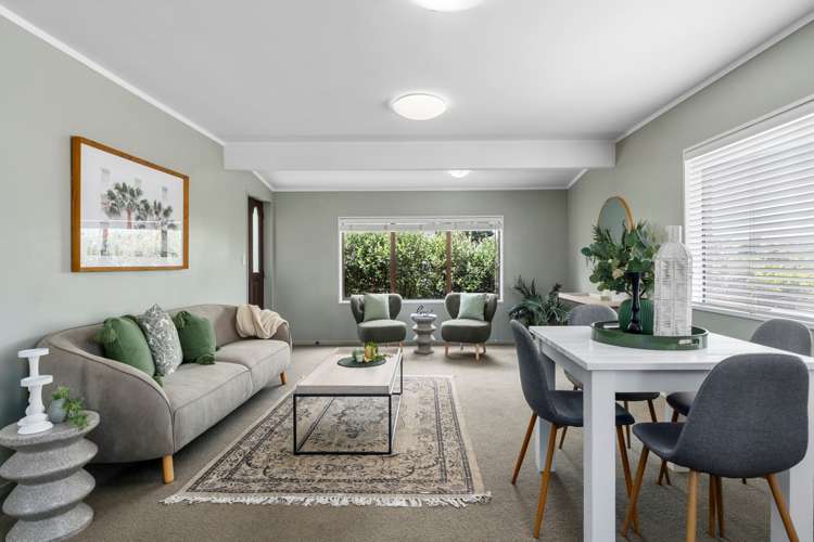 54 Heron Avenue East Matua_2