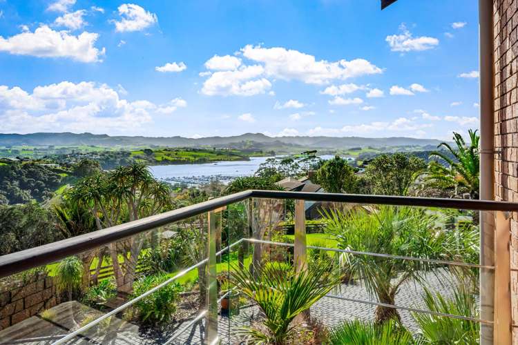 5 Kotare Place Sandspit_9