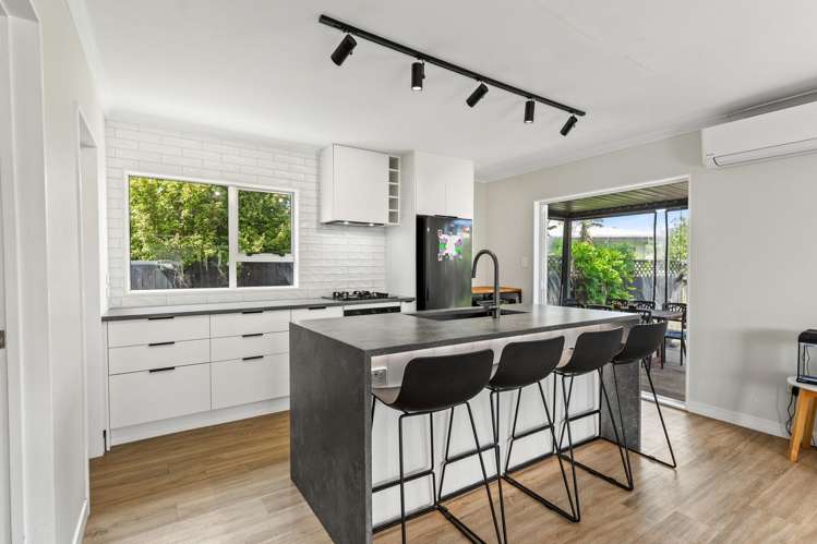 3/69 Awaroa Road Helensville_4