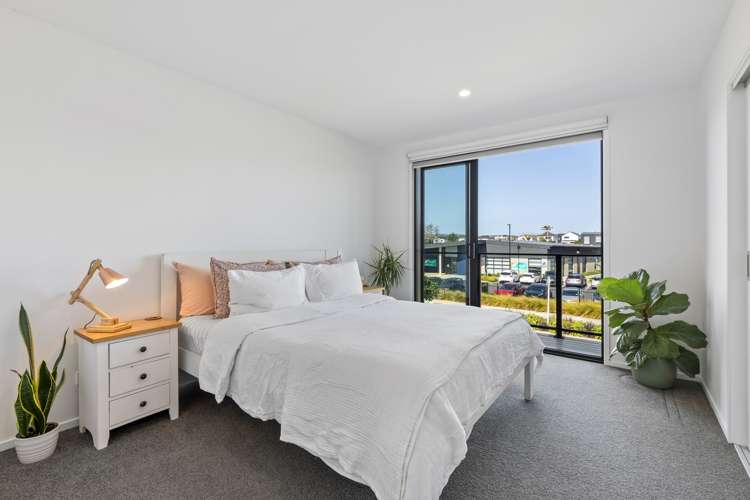 8 Joshua Carder Drive Hobsonville_9