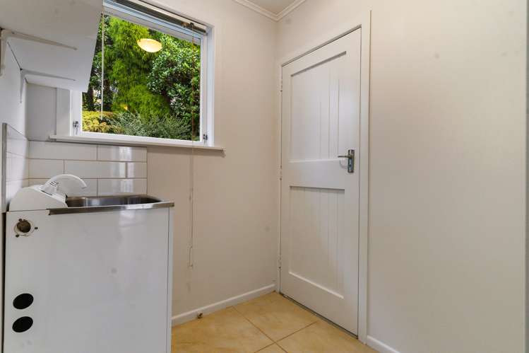 9 Hillary Heights Avenue Glendene_12