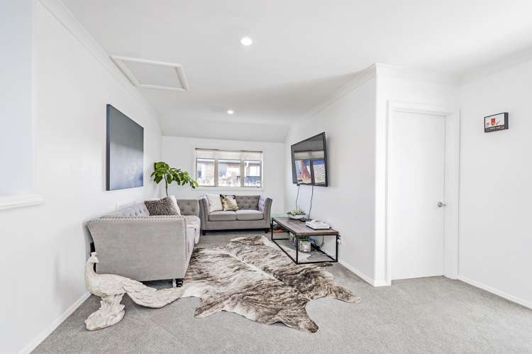 8 Excalibur Place Burwood_27