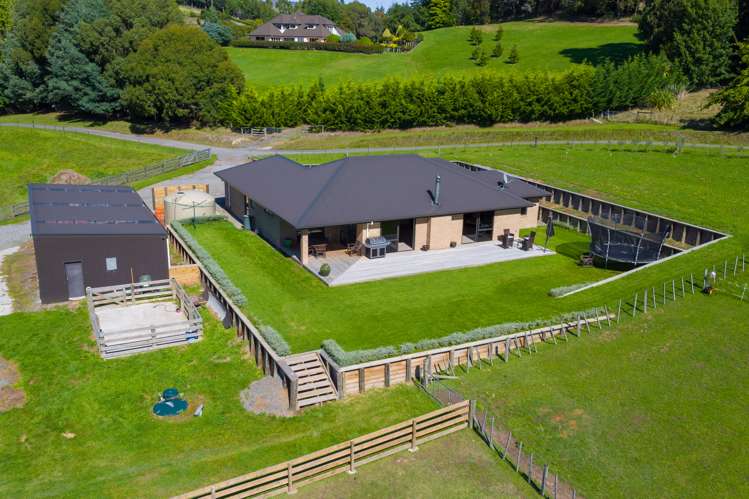 398 Ben Morven Road Fairhall_1