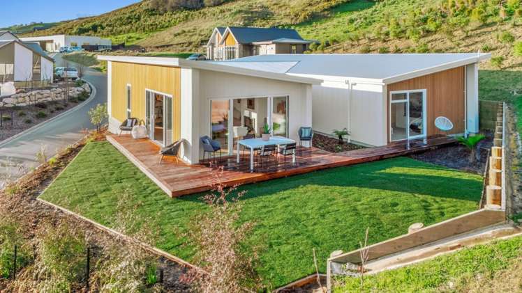 2 Charters Lane Stoke_20