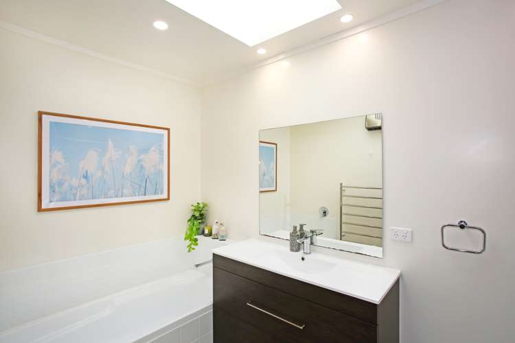 993 Awhitu Road Pollok_11