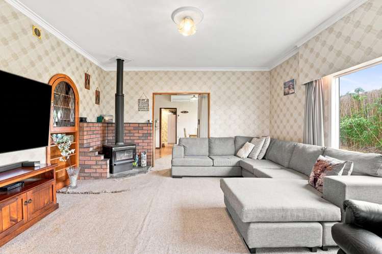 92 Riverbank Road Okoia_5