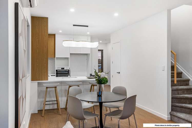 210 Henwood Road Westgate_8