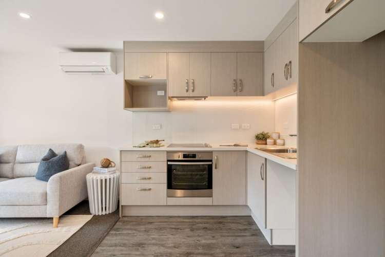 80A Shakespeare Road Waltham_4