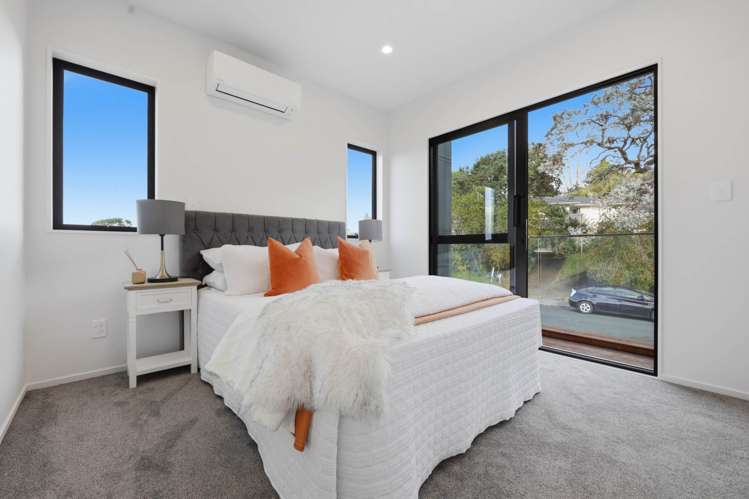 18A Hatherlow Street Glenfield_13