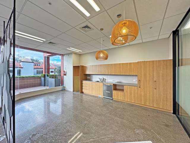GF/159 Hurstmere Road Takapuna_1