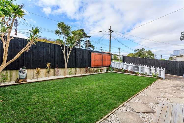 125 Mount Smart Road Onehunga_18