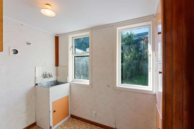 1 Titoki Road Raumati Beach_9