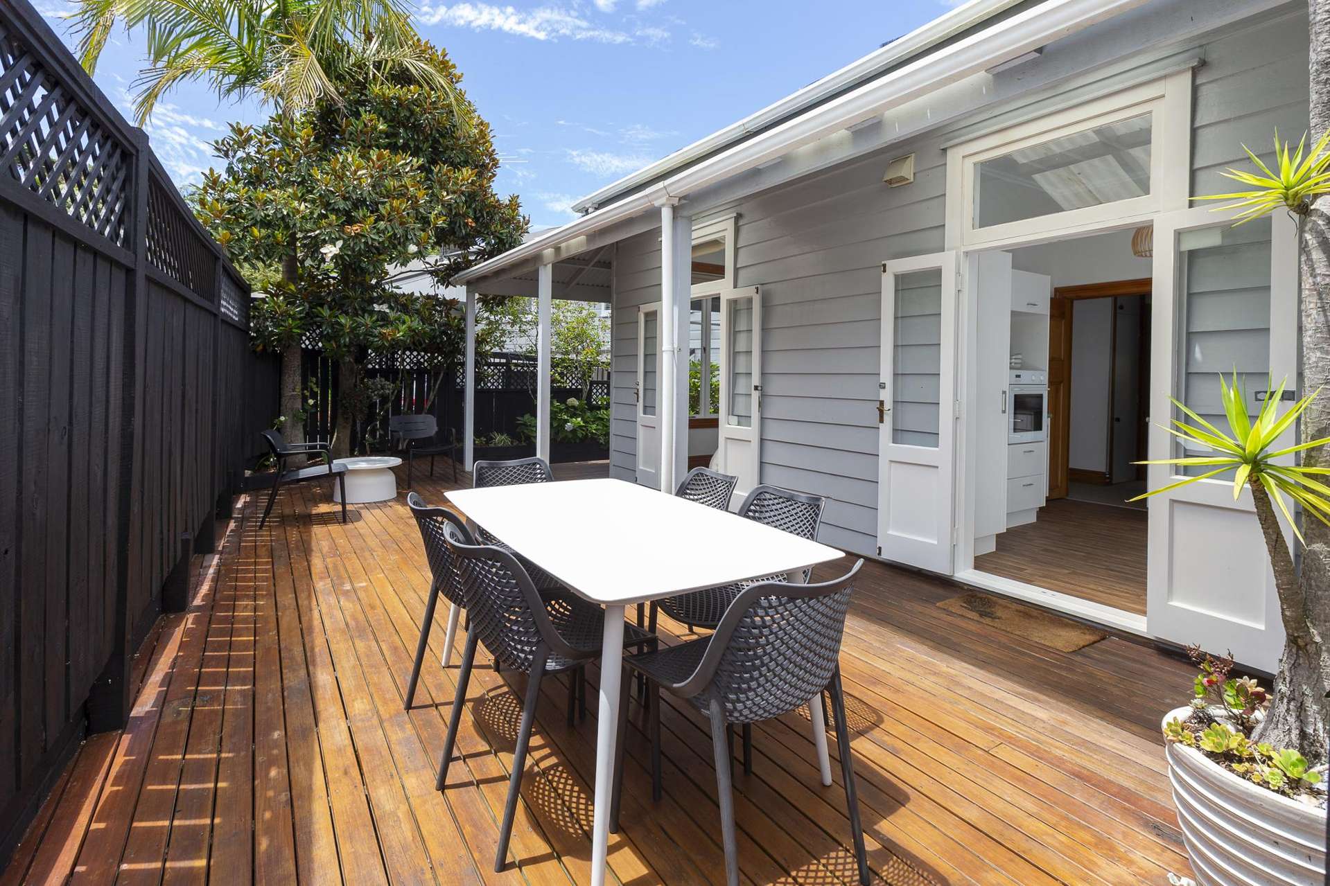 2/42 Ashby Avenue St Heliers_0